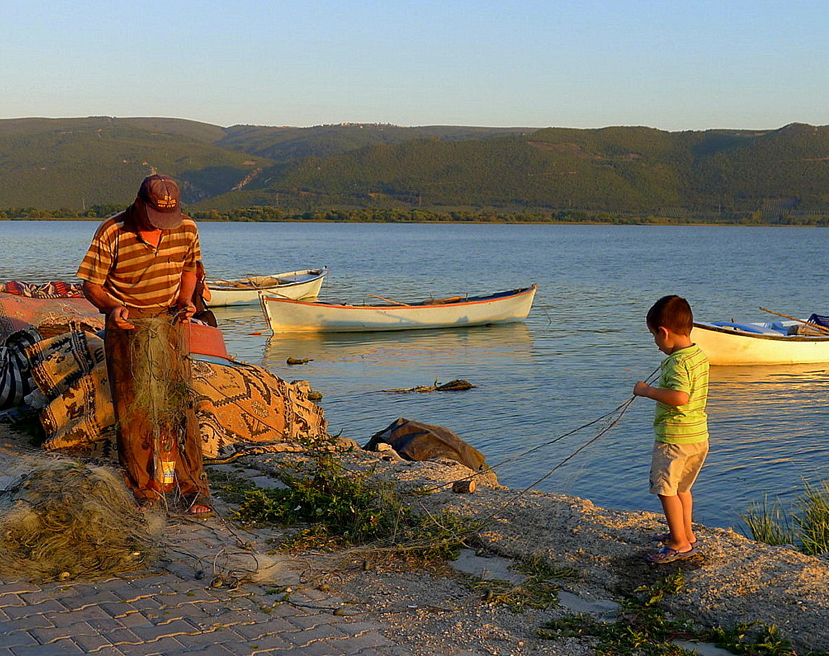 Apolyont Lake ( Uluabat Lake )